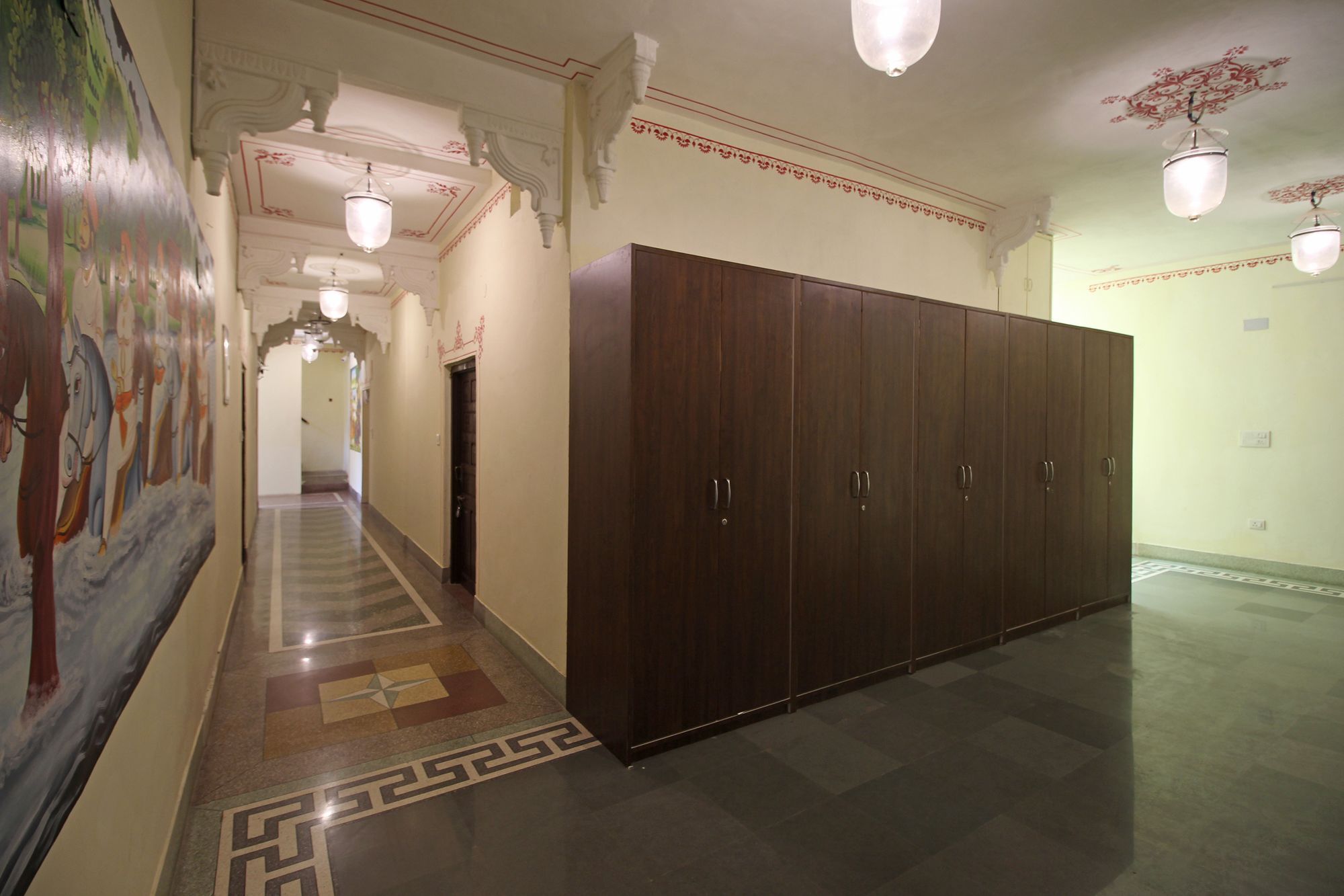 Oyo 9161 Hotel Janak Vilas Удайпур Экстерьер фото